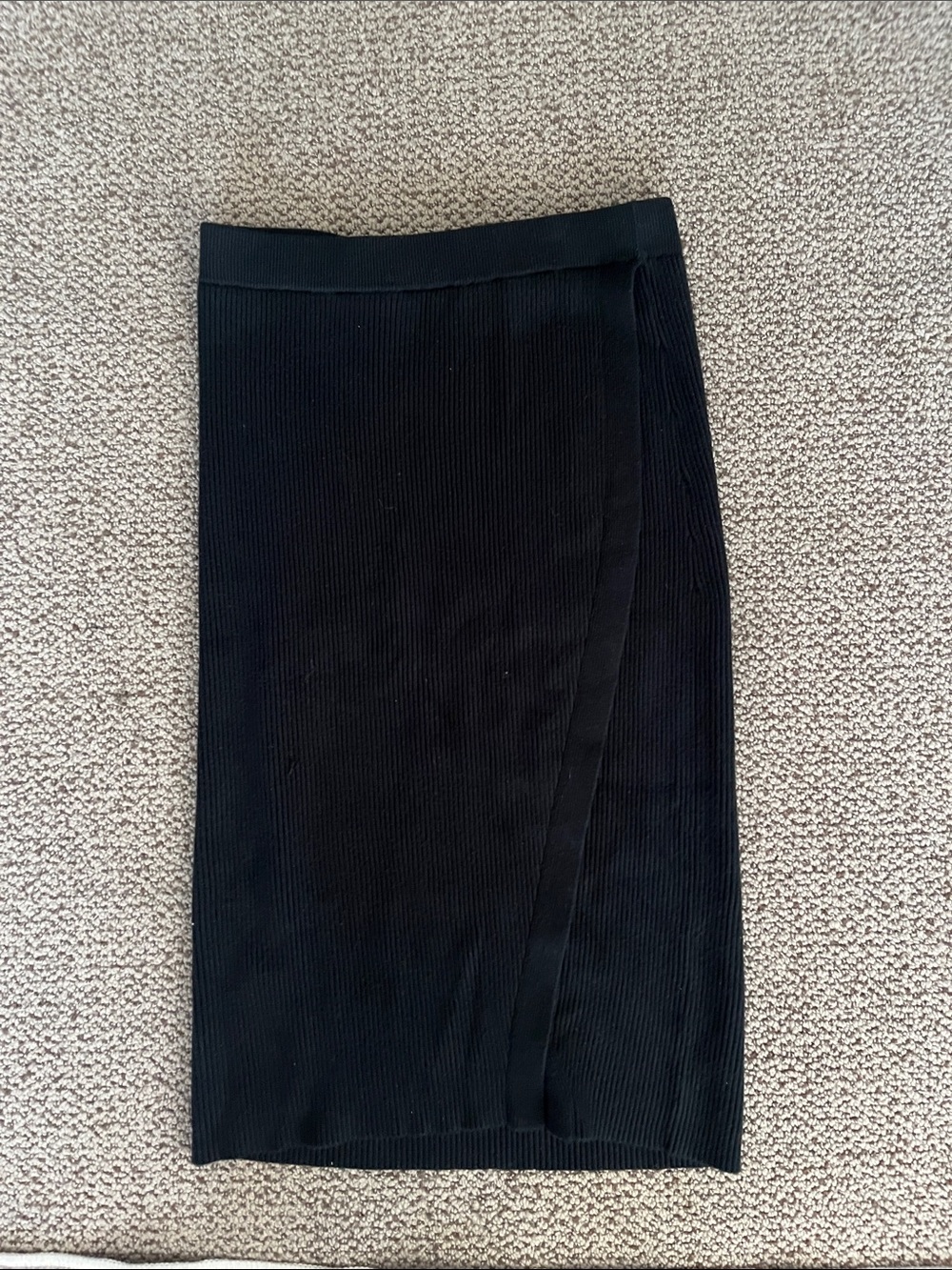 Abercrombie ribbed skirt - Picture 2 of 5